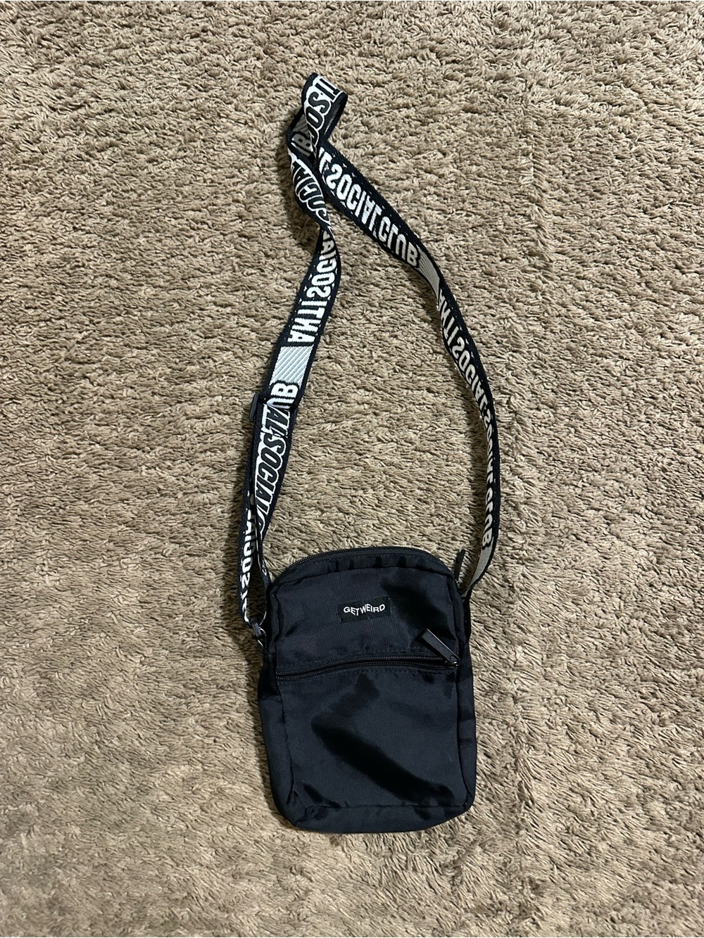 Anti social social club “triple black” crossby bag 00s